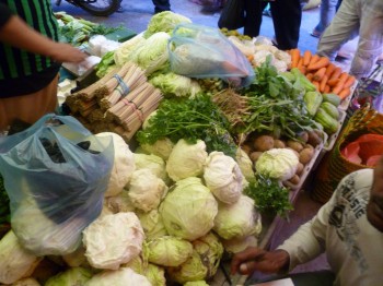 image003 Market vendor selling vegetables in Pangkalan Bun